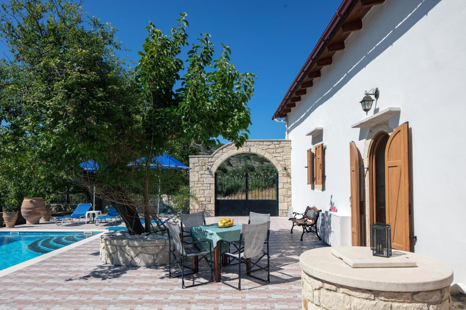 Silver Gem Villa With Private Pool Gerani Chanion Exteriér fotografie